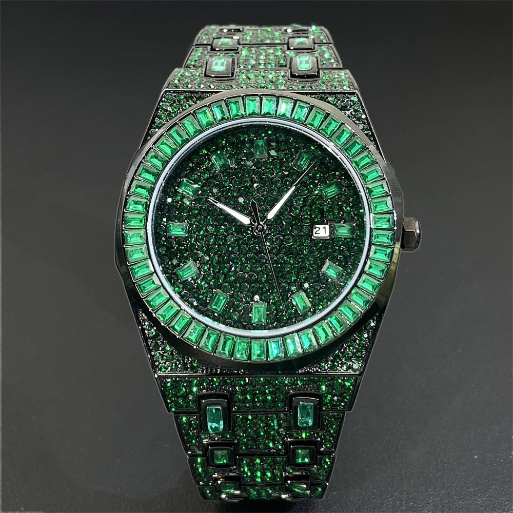 Jewelry Type Watches - Montre-bracelet en diamant vert pour homme,